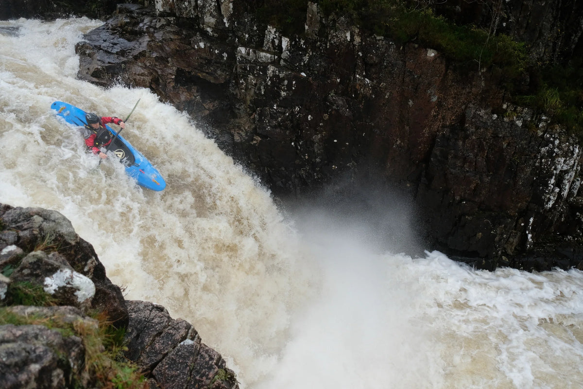Whitewater Kayaking 101: Tame the Rapids Like a Pro