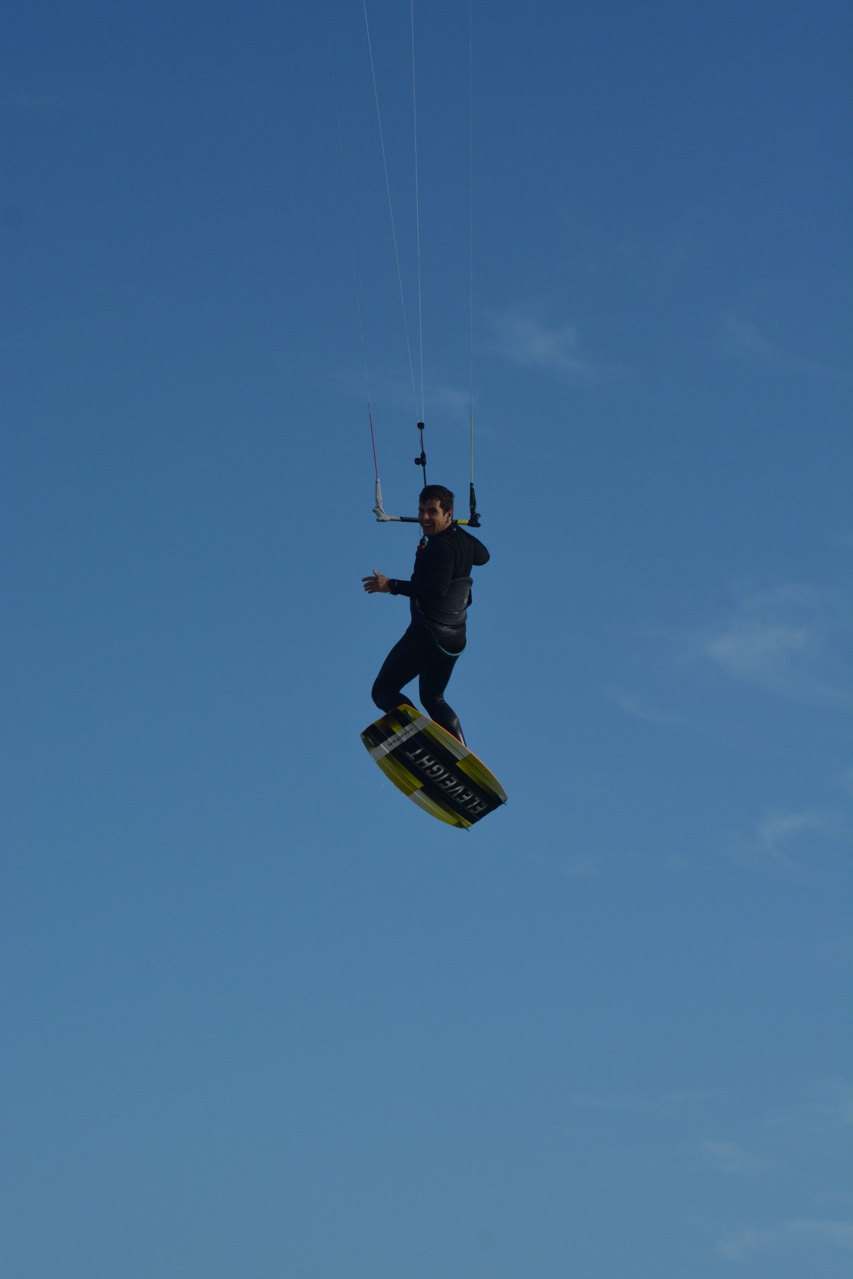 Earplugs for kitesurfing, wingfoiling & windsurfing
